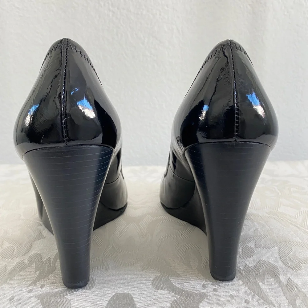 Tory Burch Black patent leather wedge Pumps